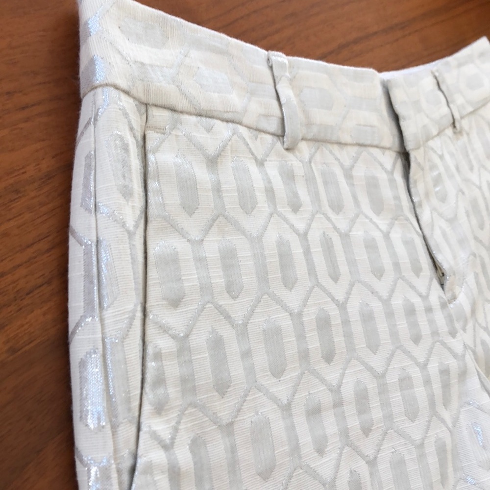 Banana Republic Ladies Shorts • size 0 •